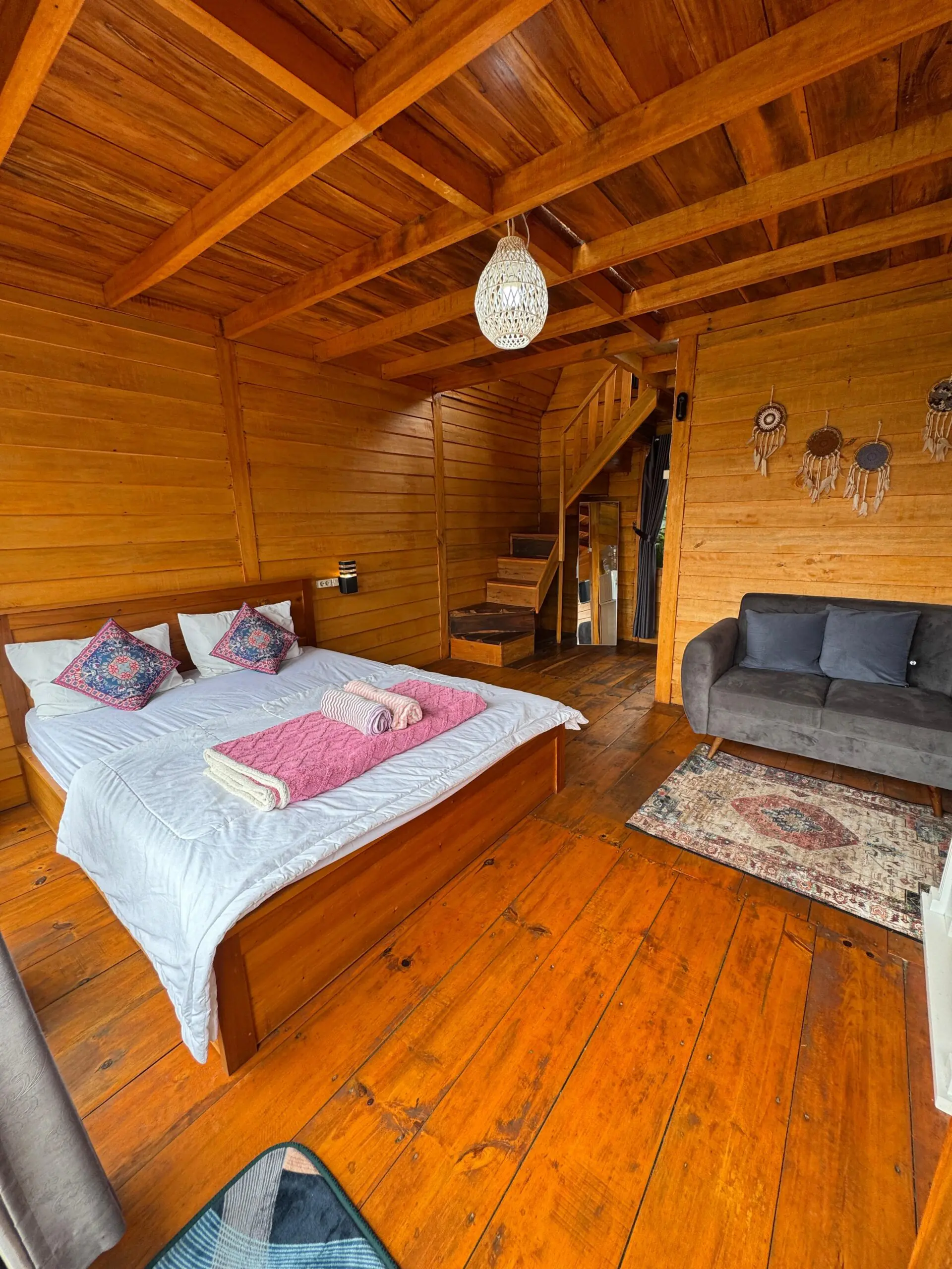 Cabin Aksa Calla Bawah Dieng dengan Fasilitas Lengkap dan Harga Terjangkau