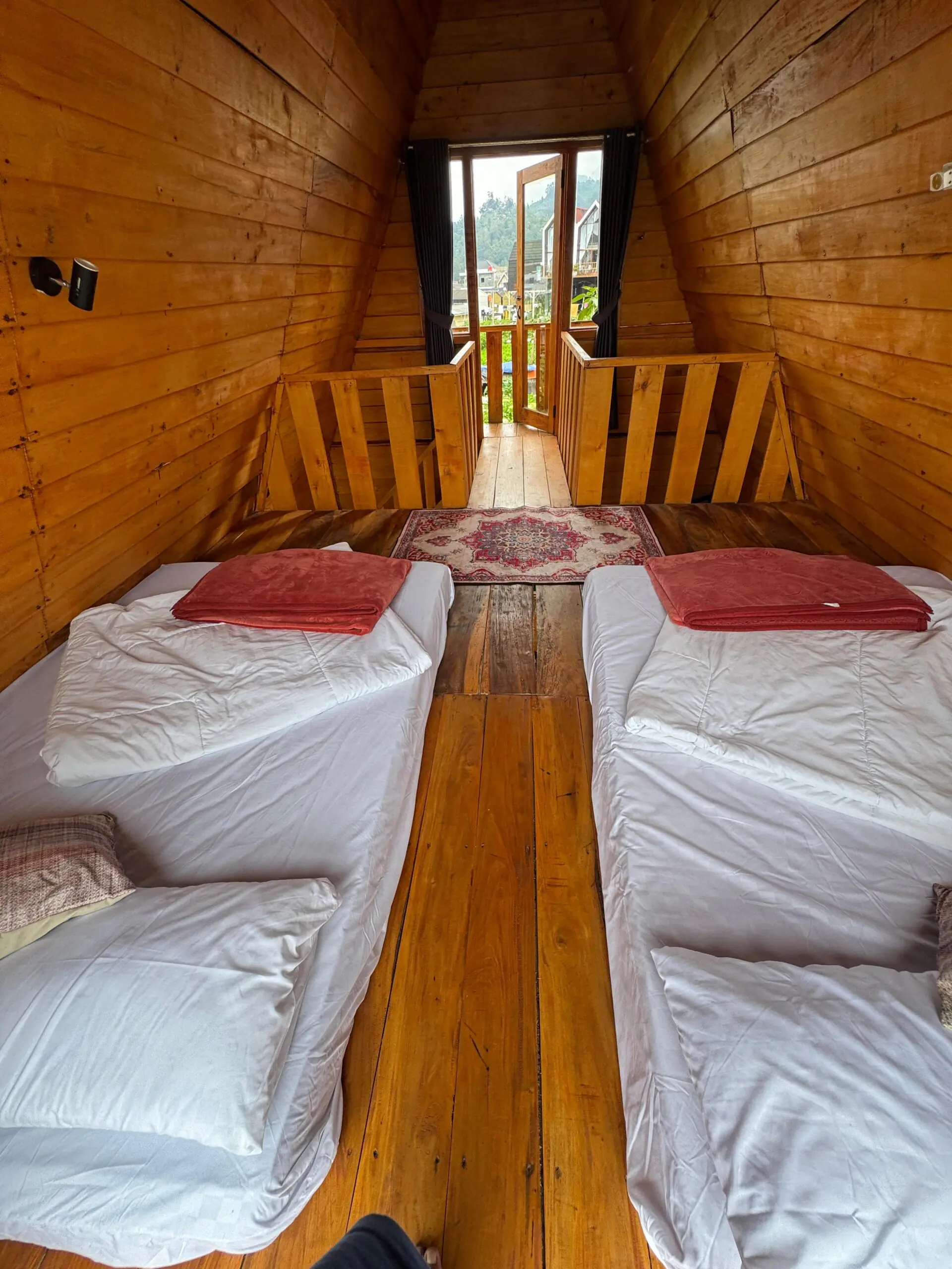 Cabin Aksa Calla Bawah Dieng dengan Fasilitas Lengkap dan Harga Terjangkau