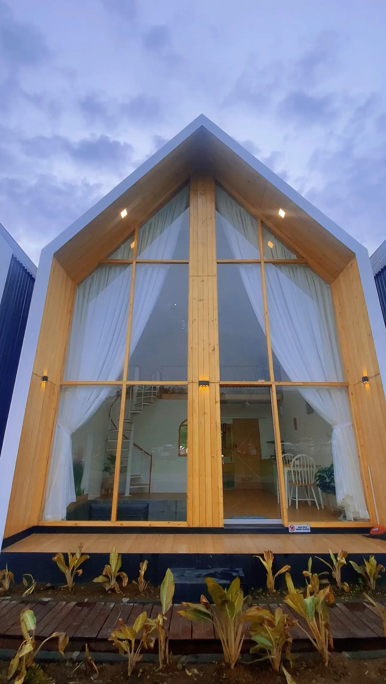Cabin Viki 2 Dieng dengan Fasilitas Lengkap dan Harga Terjangkau