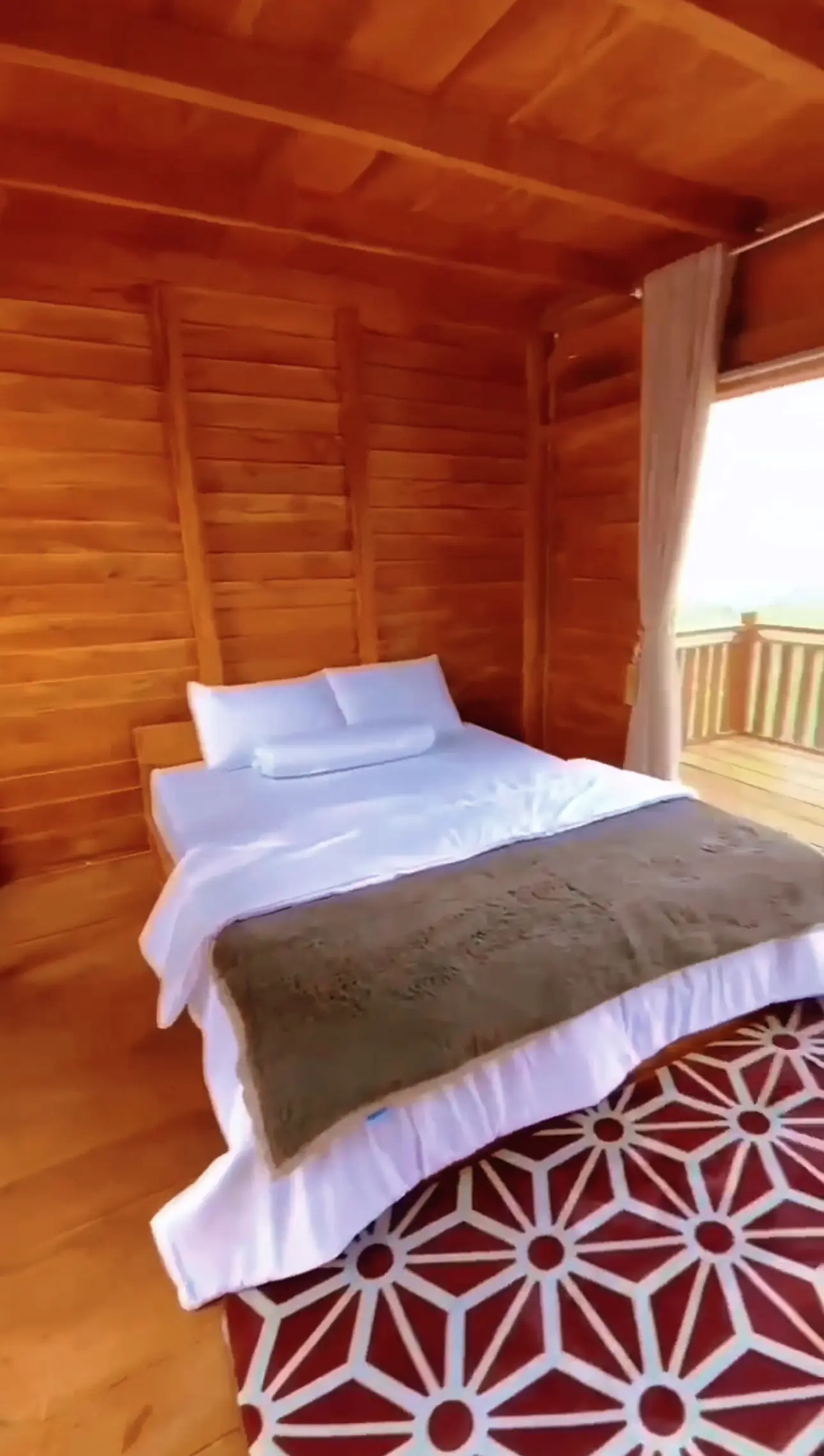 Cabin Opek Padang 2 Dieng dengan Fasilitas Lengkap dan Harga Terjangkau