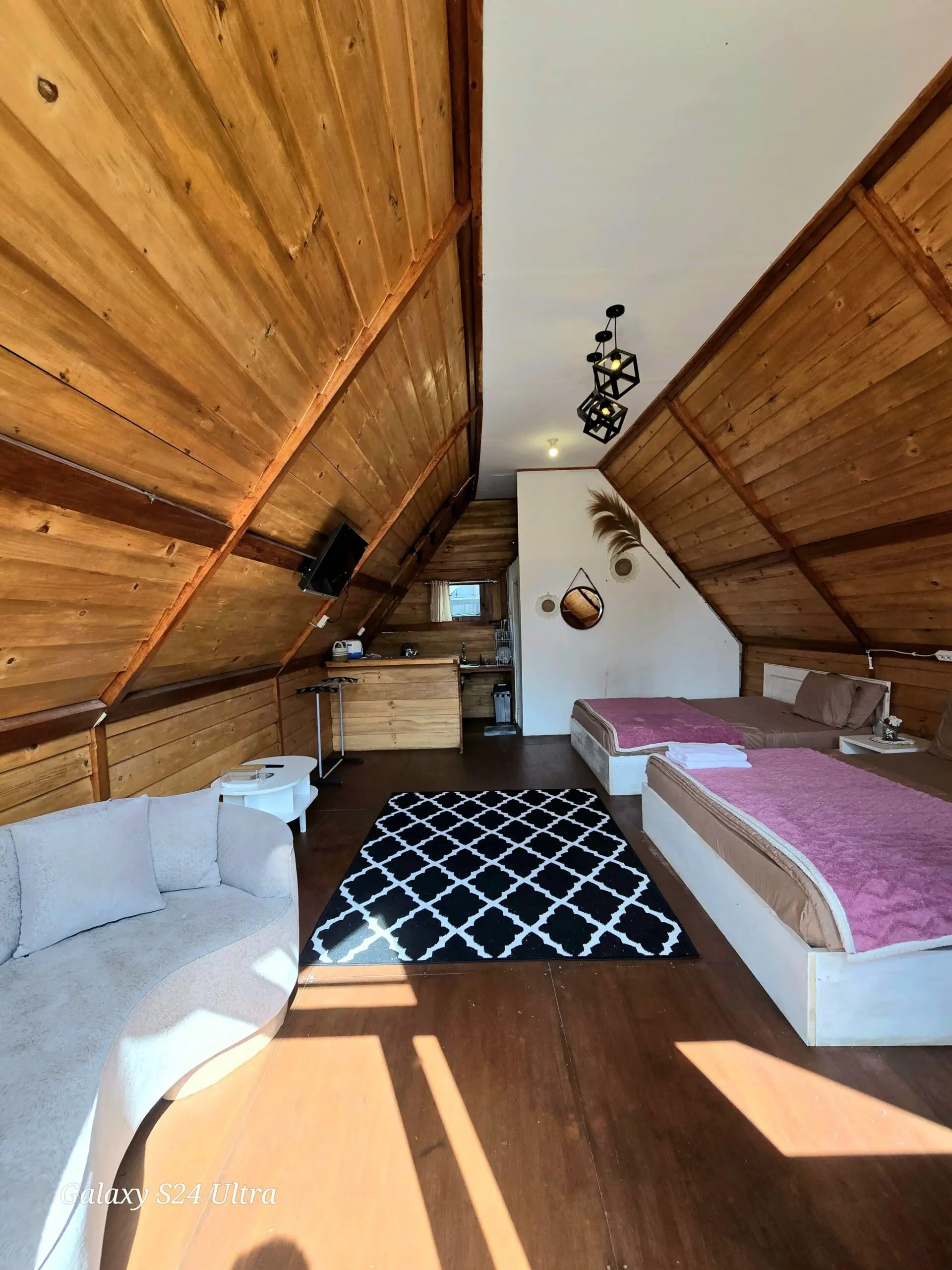 Cabin Dea Queen Dieng dengan Fasilitas Lengkap dan Harga Terjangkau