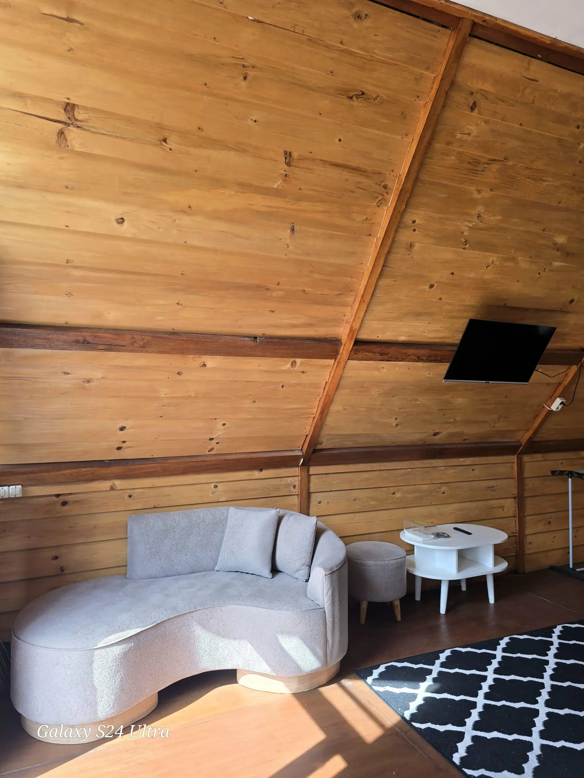 Cabin Dea Queen Dieng dengan Fasilitas Lengkap dan Harga Terjangkau
