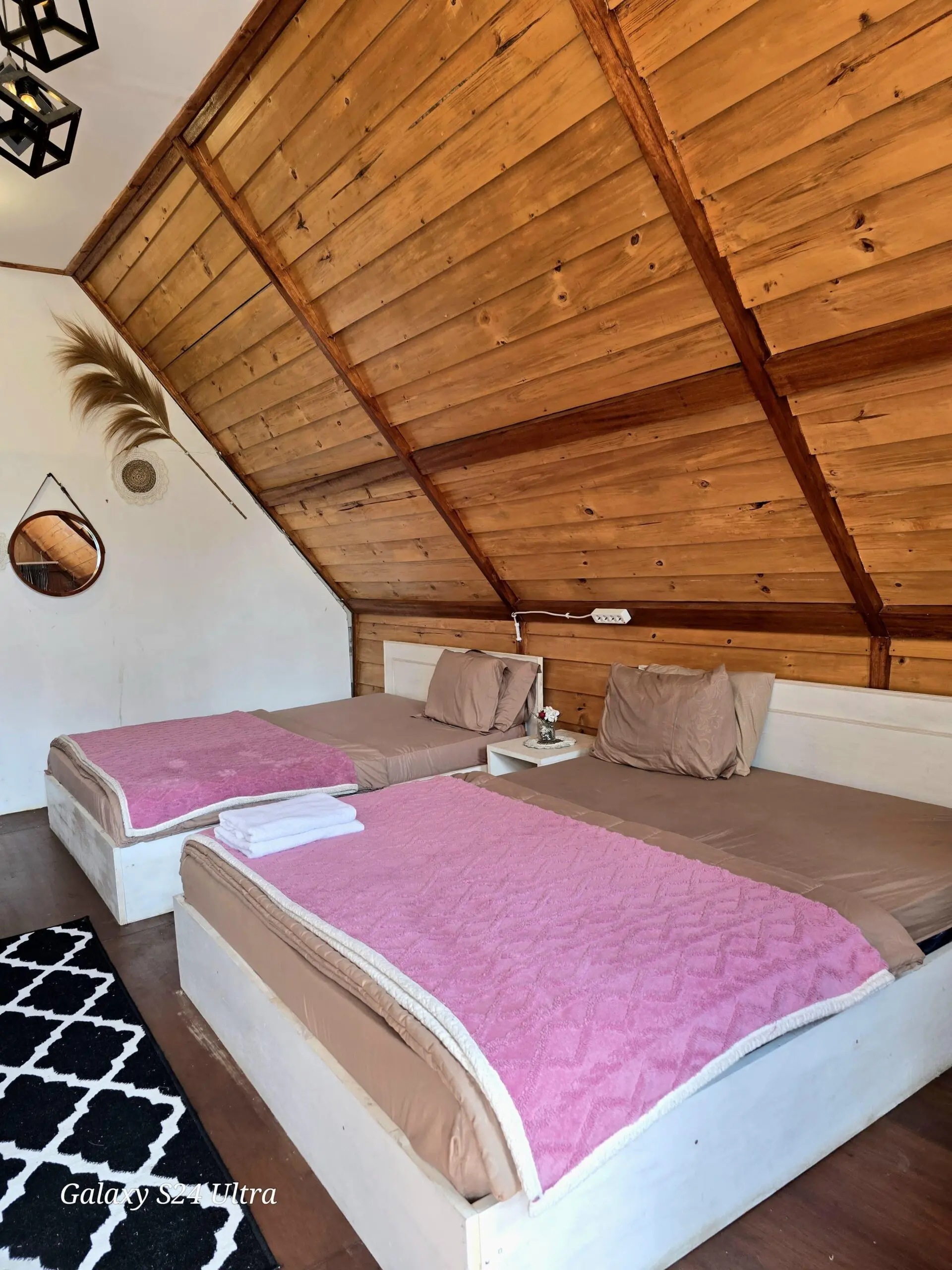 Cabin Dea Queen Dieng dengan Fasilitas Lengkap dan Harga Terjangkau