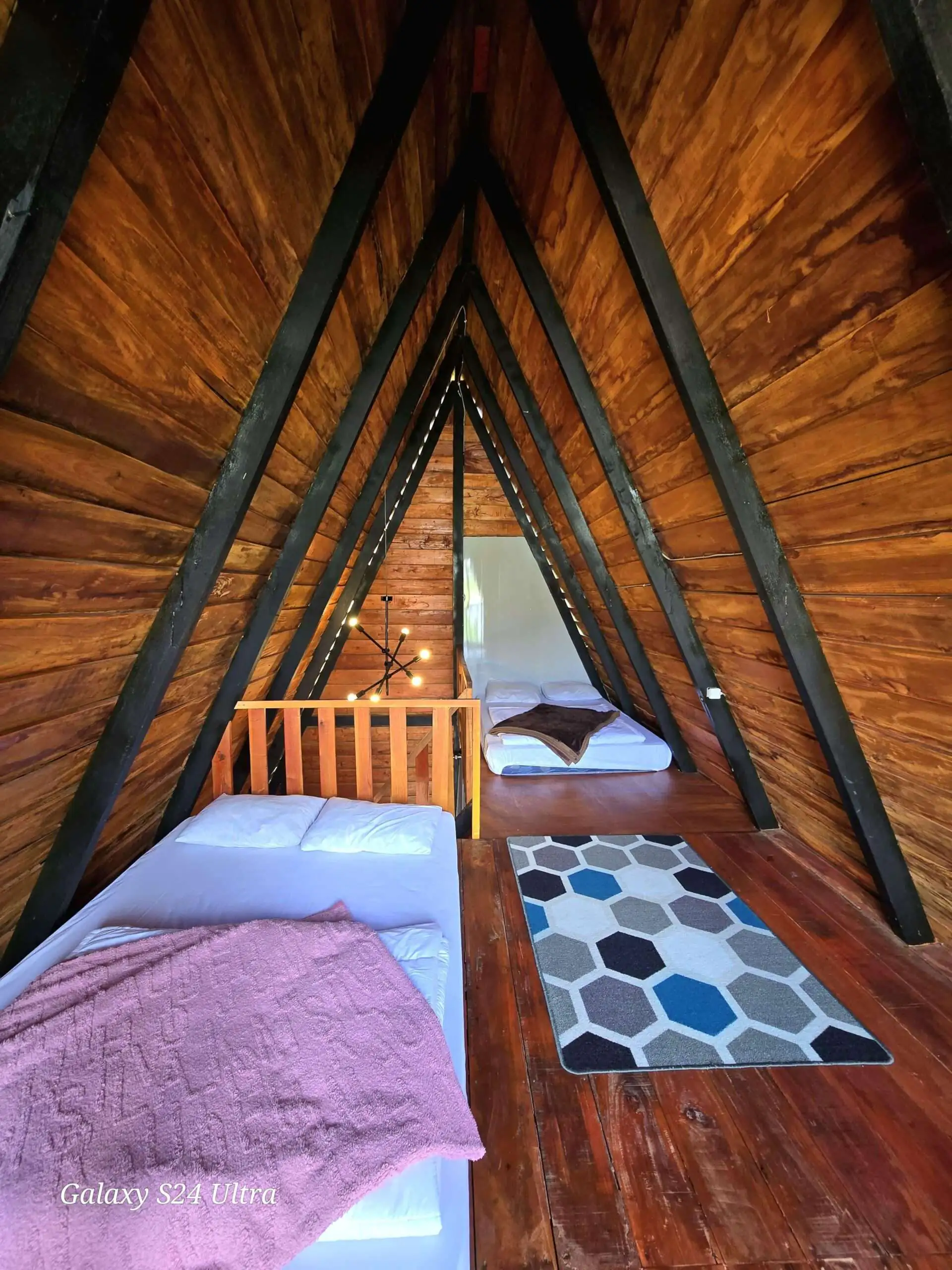 Cabin Nur Kebon Dieng dengan Fasilitas Lengkap dan Harga Terjangkau