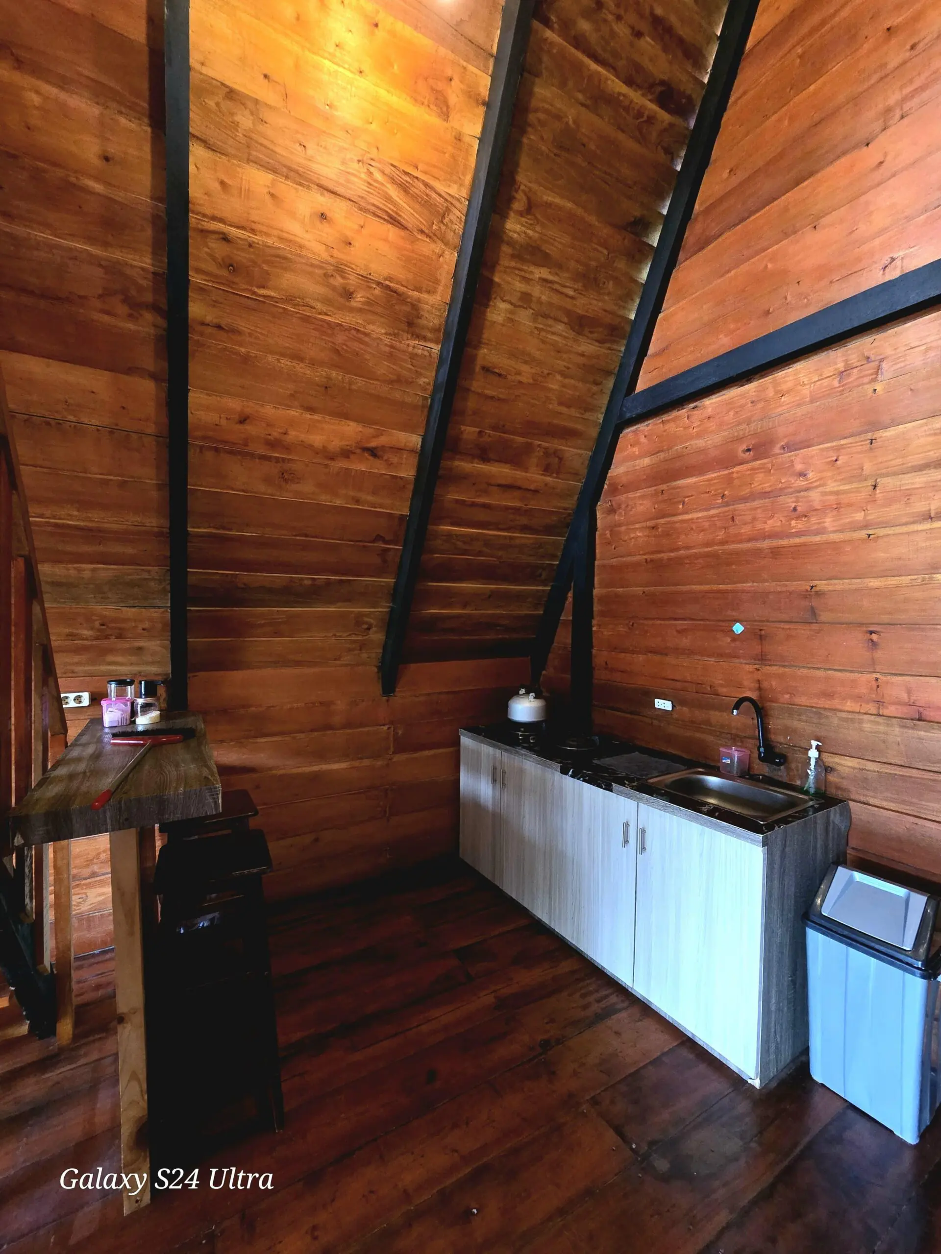 Cabin Nur Kebon Dieng dengan Fasilitas Lengkap dan Harga Terjangkau
